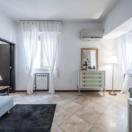 Sotto Le Due Torri 5* Apartment โบโลญญา ภายนอก รูปภาพ