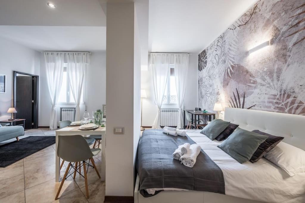 Sotto Le Due Torri 5* Apartment โบโลญญา ภายนอก รูปภาพ